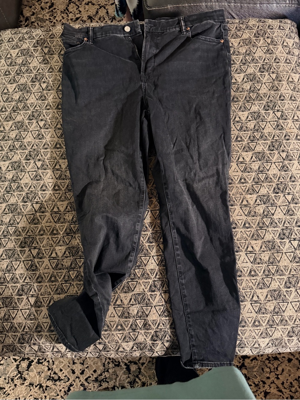 American Eagle Women's Black Slim Jeans - Classic Everyday Fit